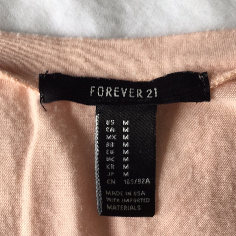 Forever 21 Pastel Pink SUPER SOFT Cropped V-Neck - Picture 3 of 6